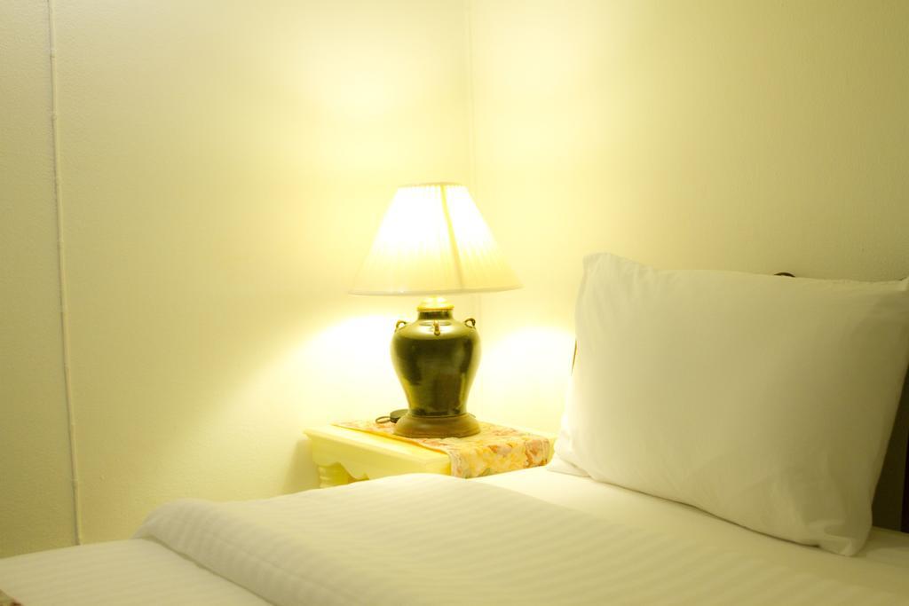 The Nimman13 Guesthouse Chiang Mai Pokój zdjęcie