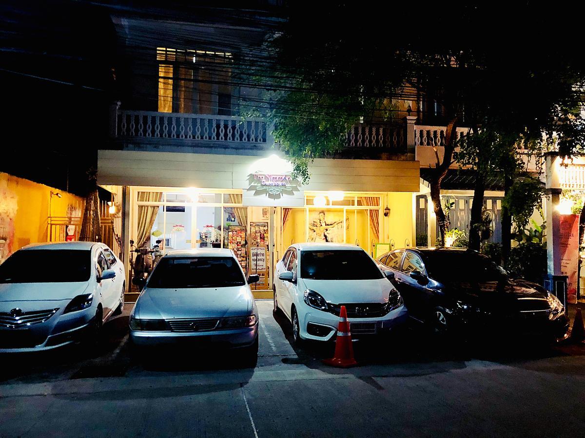 The Nimman13 Guesthouse Chiang Mai Zewnętrze zdjęcie